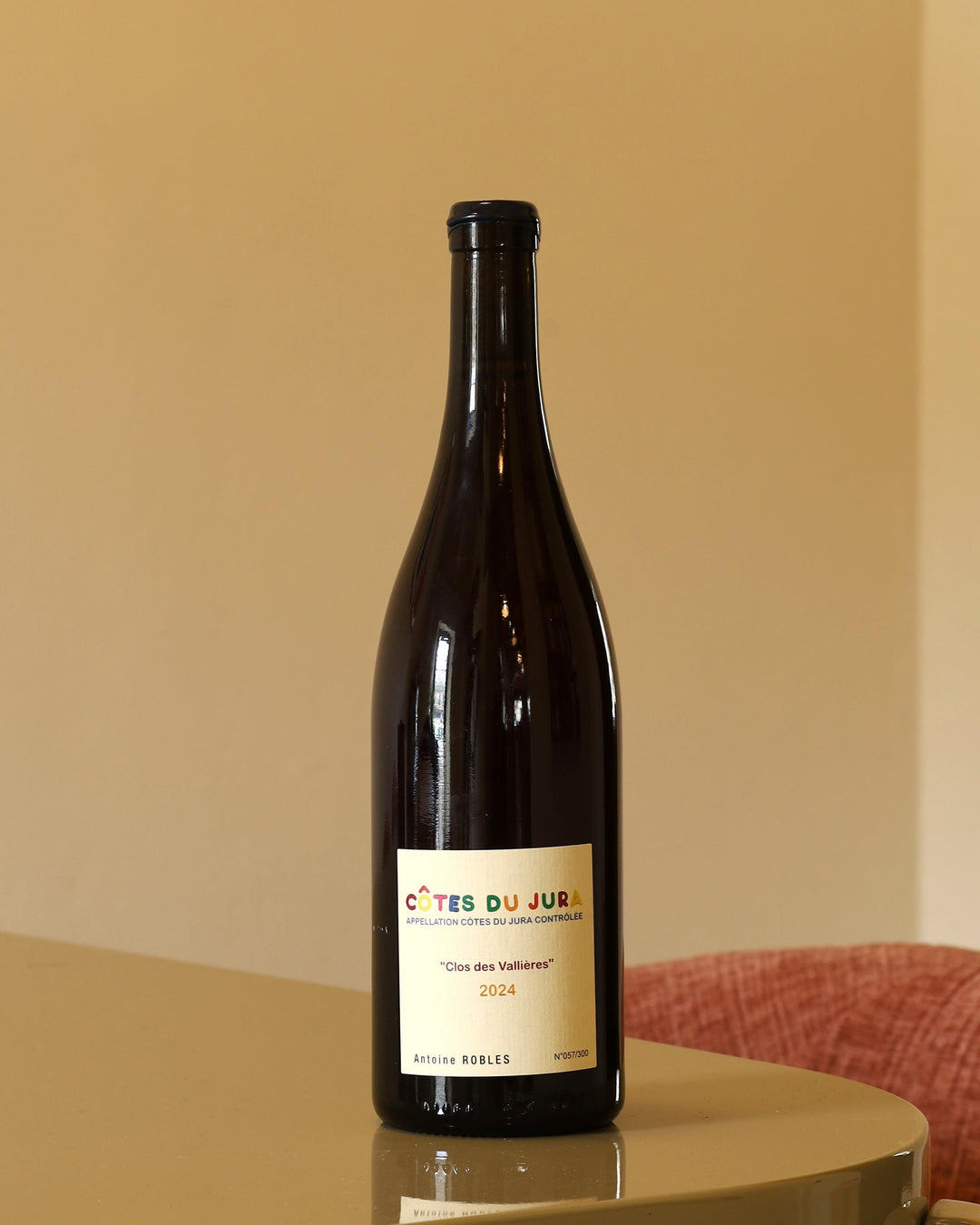 Antoine Robles Ploussard  "Clos des Vallieres"  Cotes du Jura Rouge 2024 AOC 0,75l Bottle