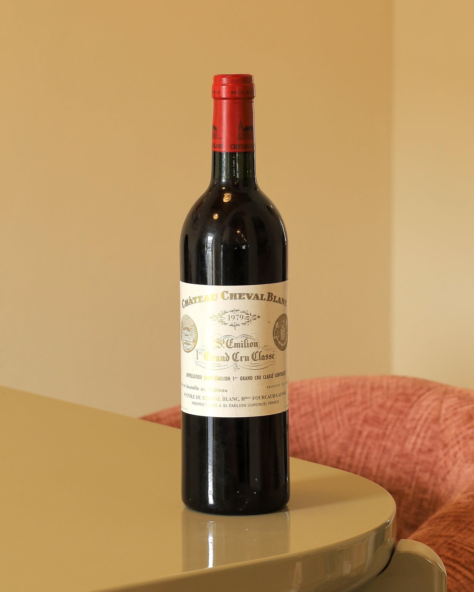 Chateau Cheval Blanc  Saint-Emilion Grand Cru  1979 AOC 0,75l Bottle