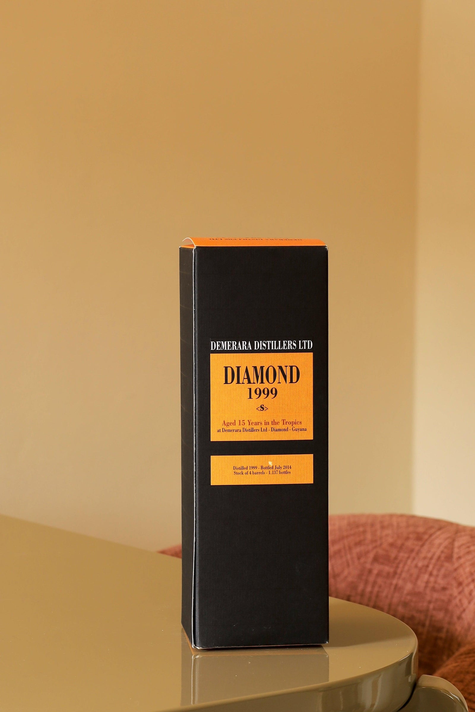 Demerara Diamond 'S' 15 Year Old Rum 1999 0,7l Bottle