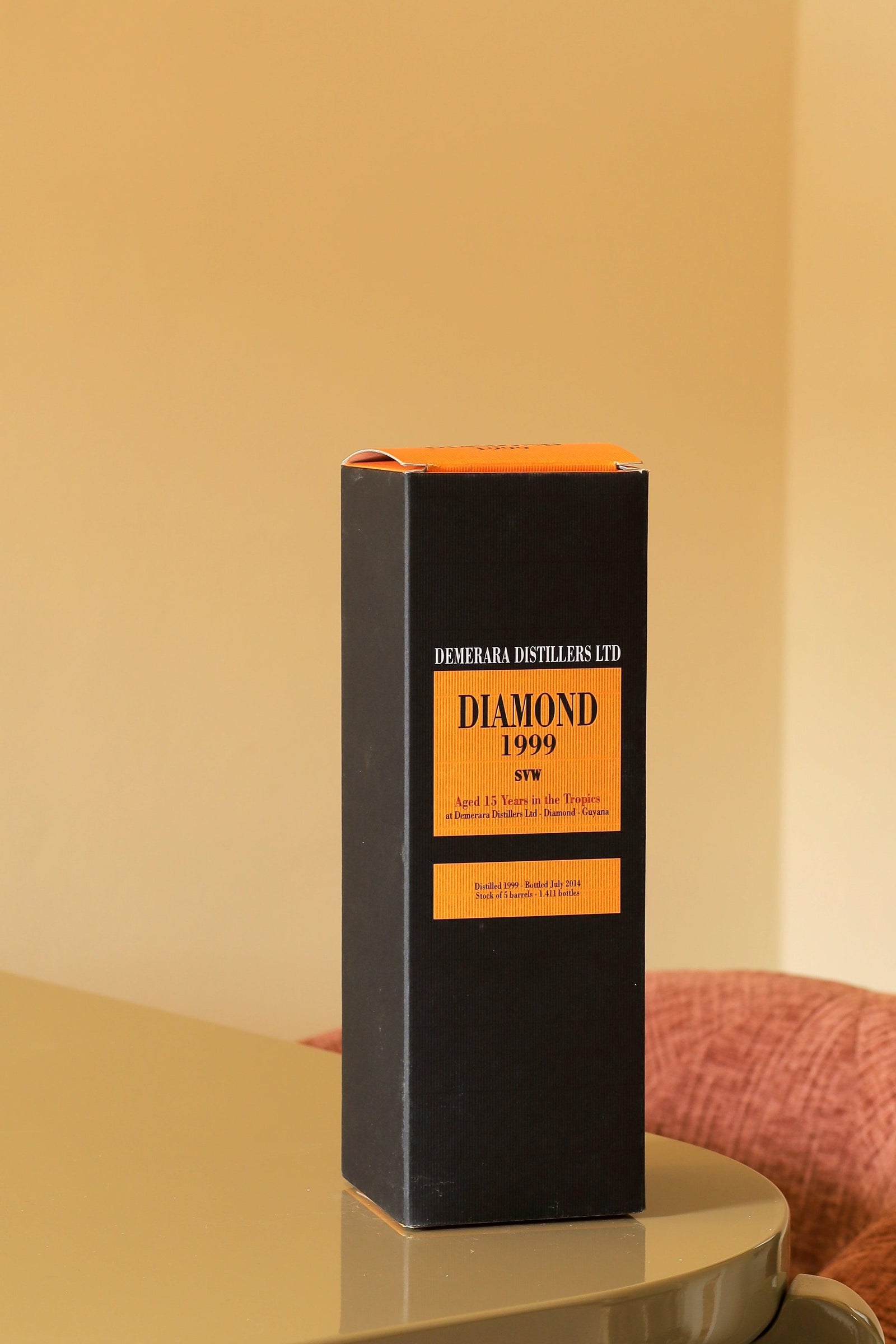 Demerara Diamond 'SVW' 15 Year Old Rum 1999 0,7l Bottle
