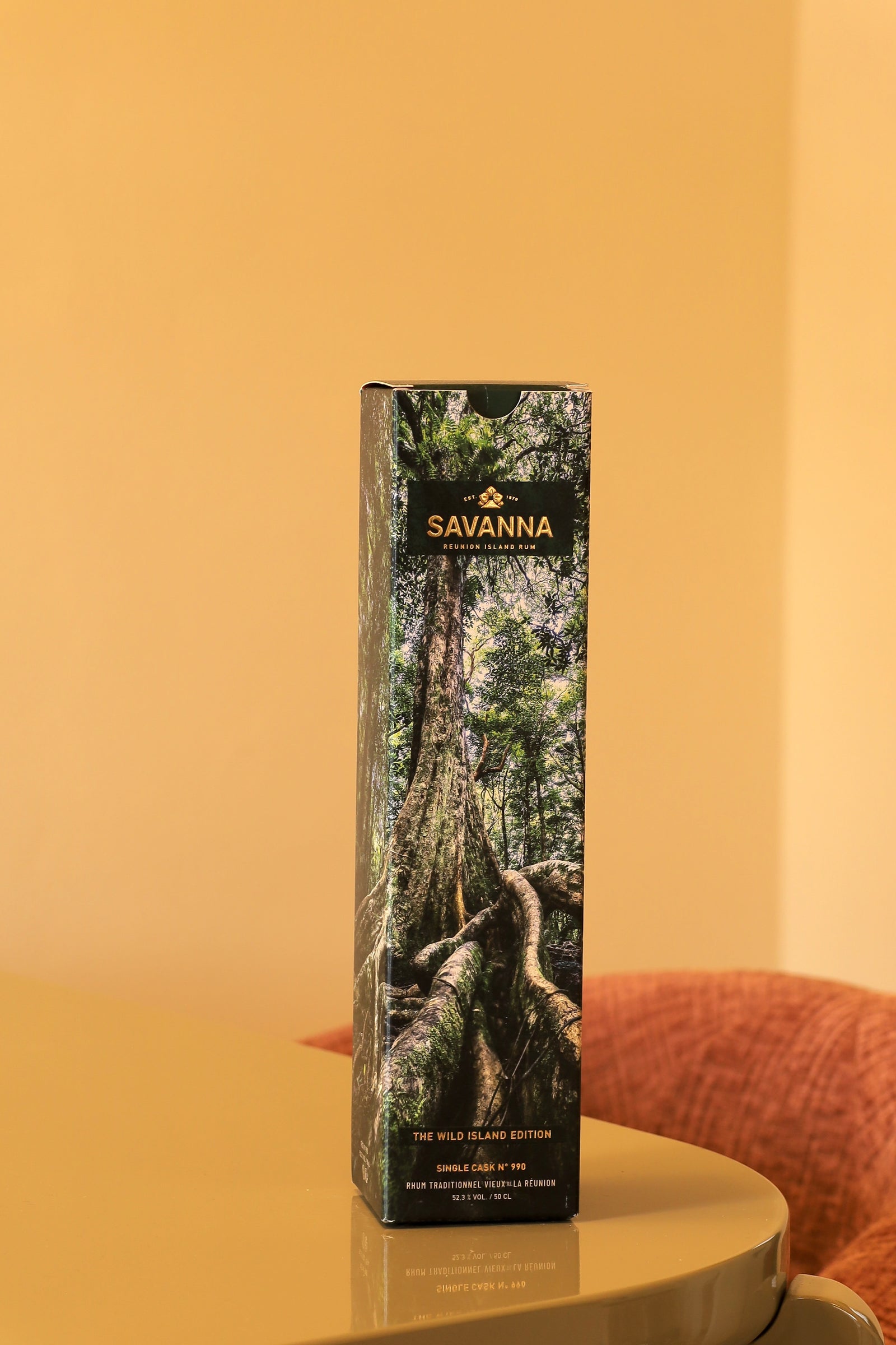 Distillerie de Savanna The Wid Island Edition 'Tree' 8 Year Old Rhum Traditionnel Vieux
Ile de la Reunion NV 0,7l Bottle