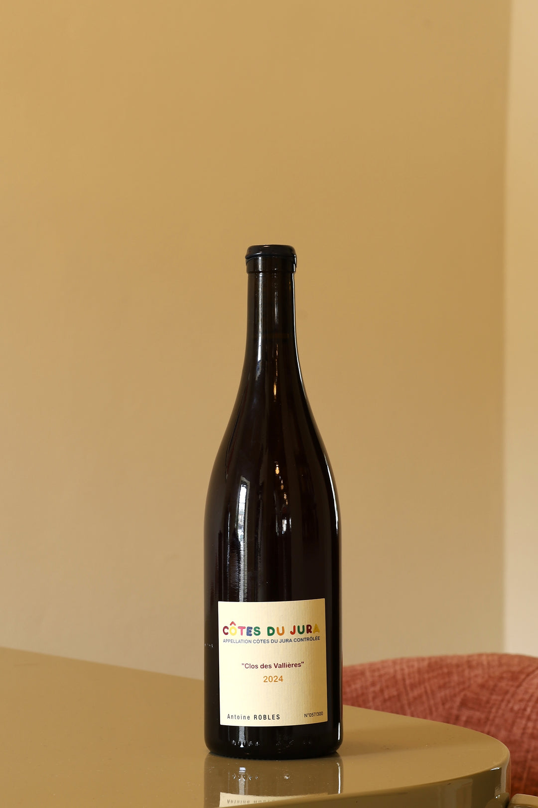Antoine Robles Ploussard  "Clos des Vallieres"  Cotes du Jura Rouge 2024 AOC 0,75l Bottle