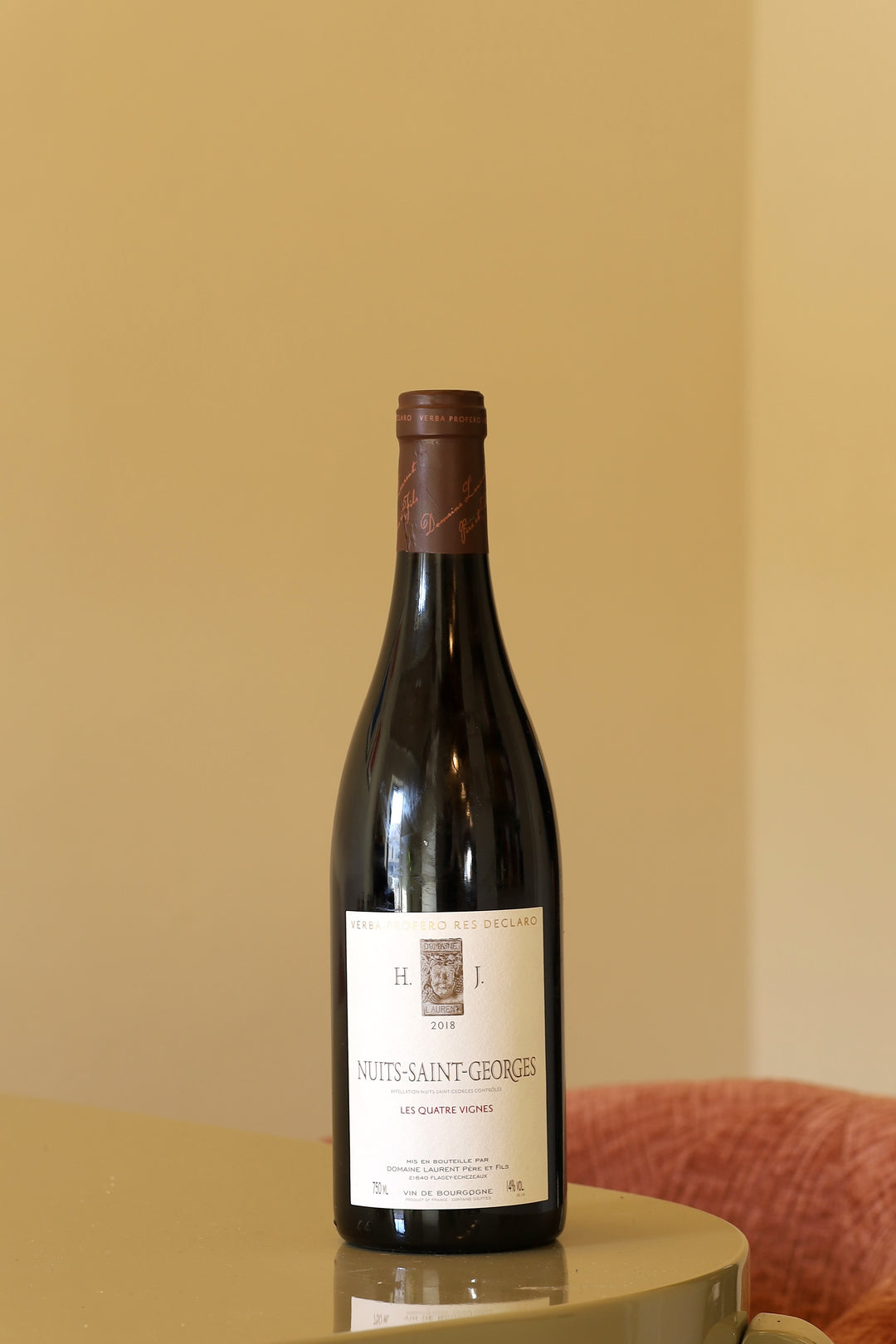 Domaine Laurent Pere & Fils Nuits-Saint-Georres Les Quatre Vigne 2018 AOC 0,75l Bottle